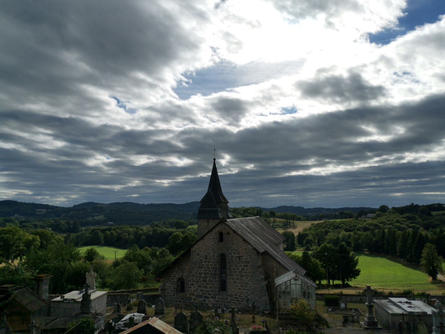 Circuit N°63 CC Sentier « Histoire et Patrimoine » Variante Est Saint-Amand-Jartoudeix Nouvelle-Aquitaine Circuit N°63 CC Sentier "Histoire et Patrimoine" Variante Est Saint-Amand-Jartoudeix Nouvelle-Aquitaine