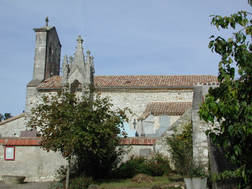 La randonnée des deux églises de Saint-Vivien et Saint-Eutrope Saint-Eutrope-de-Born Nouvelle-Aquitaine