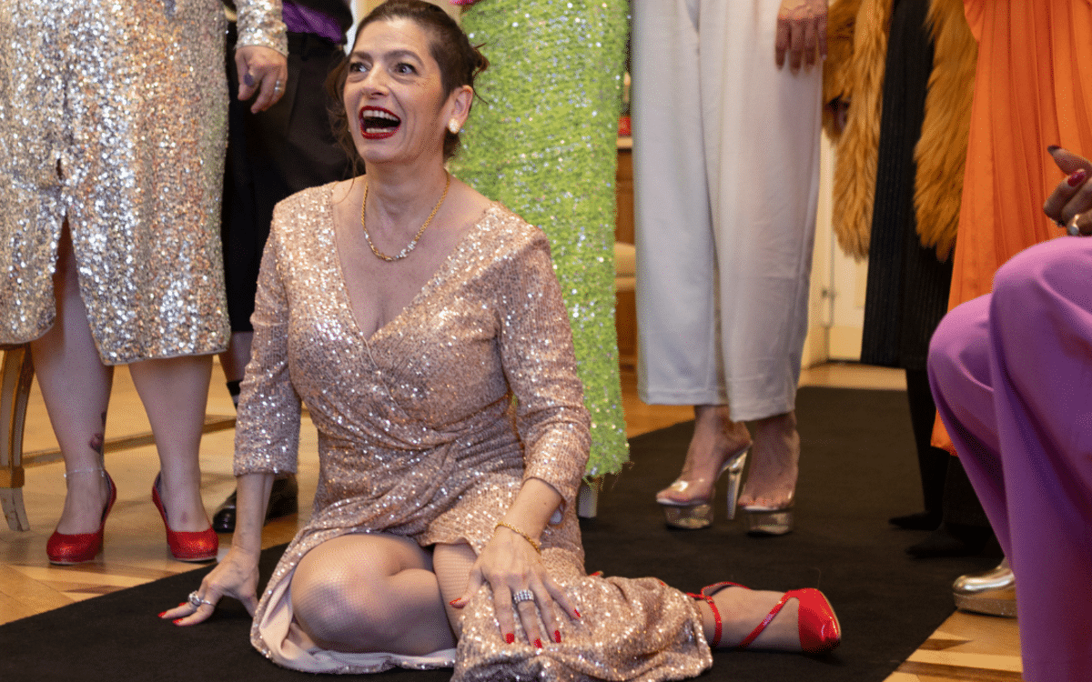 Je(s) - version finale International Visual Theatre Paris