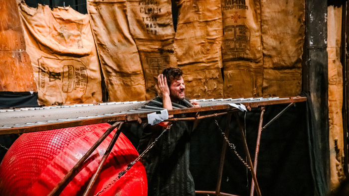 Inextremiste Le Carré Blanc - Spectacle Tinqueux