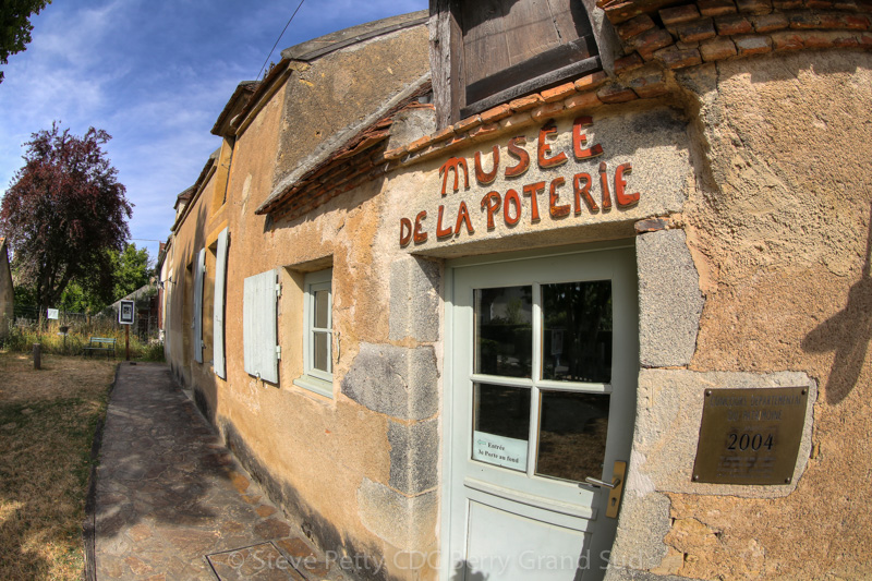Les potiers Le Châtelet Centre-Val de Loire Les potiers Le Châtelet Centre-Val de Loire