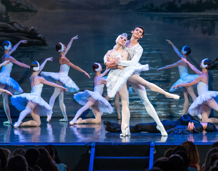Le Lac des Cygnes - Ballet Classique International Le Pin Galant Mérignac