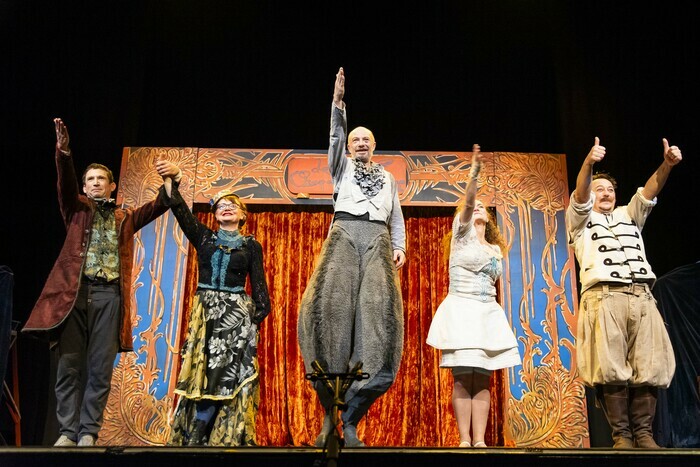 Cabaret Grimm Les Fuseaux