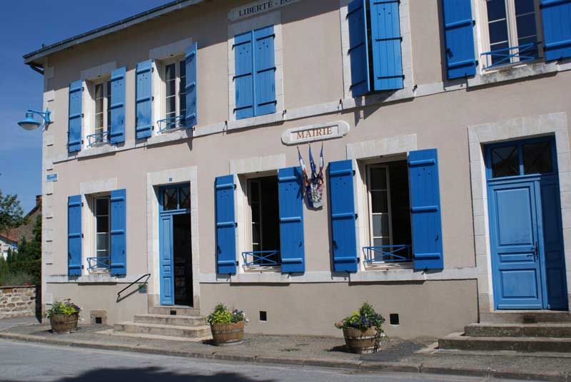 Sentier des Bruyères Saint-Pardoux-le-Lac Nouvelle-Aquitaine Sentier des Bruyères Saint-Pardoux-le-Lac Nouvelle-Aquitaine