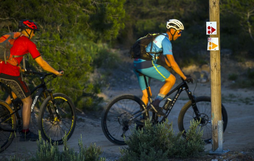 CIRCUIT VTT 17 LE GRAND PICPOUL ESPACE VTT/GRAVEL CAP D’AGDE MÉDITERRANÉE Florensac Occitanie