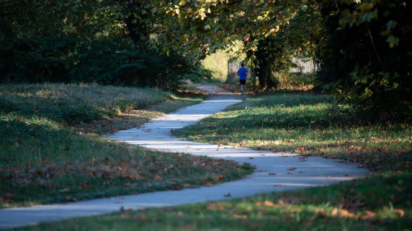 Balade à Roulettes n°42 La voie verte de Gelos à Mazères-Lezons Gelos Nouvelle-Aquitaine