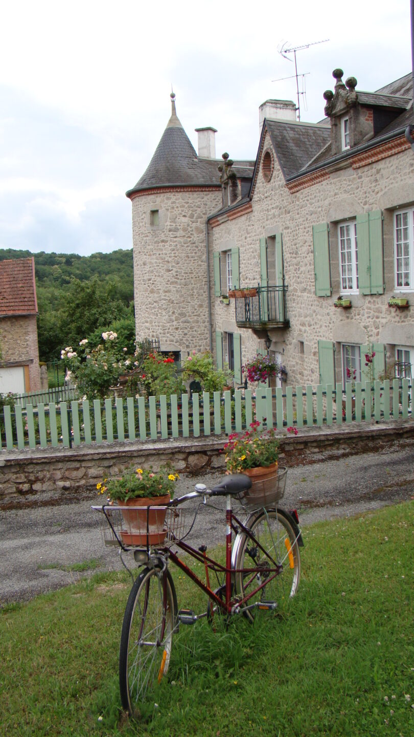 Circuit de randonnée D'hier à aujourd'hui Saint-Pardoux-les-Cards Nouvelle-Aquitaine