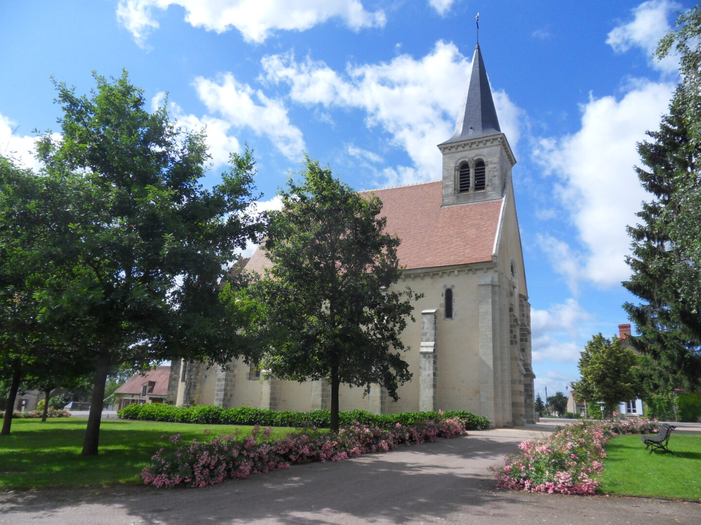 Les étangs de bois doré Saint-Pierre-les-Bois Centre-Val de Loire
