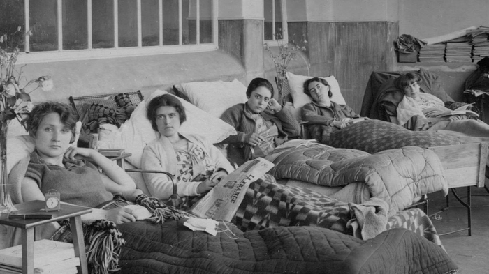 Ultraviolette et le gang des cracheuses de sang Musée de Bretagne Rennes