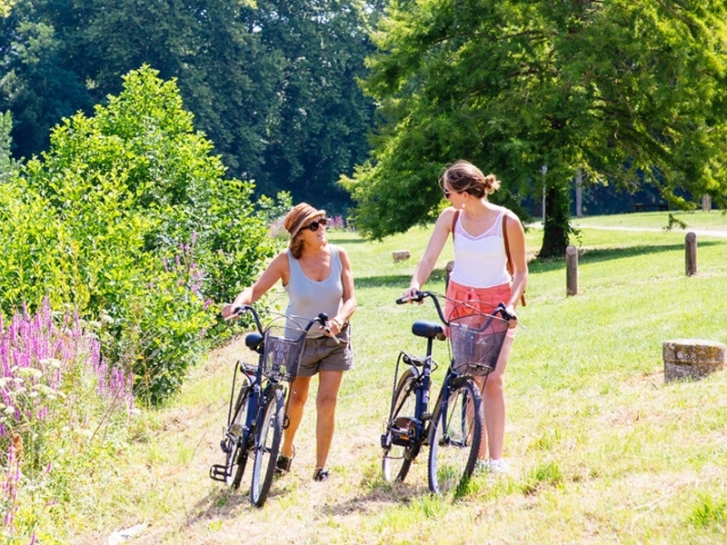 Le long du Lysos Cauvignac Nouvelle-Aquitaine