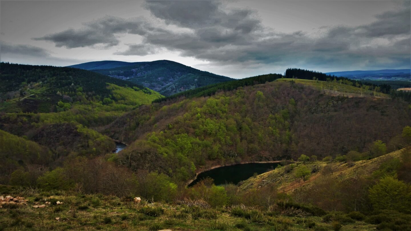 GRP TOUR DU CHASSEZAC Villefort Occitanie