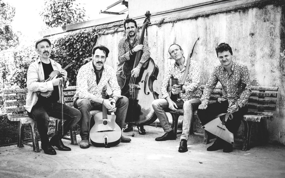 Agon’ met le feu Le Son de la Terre  PARIS 05