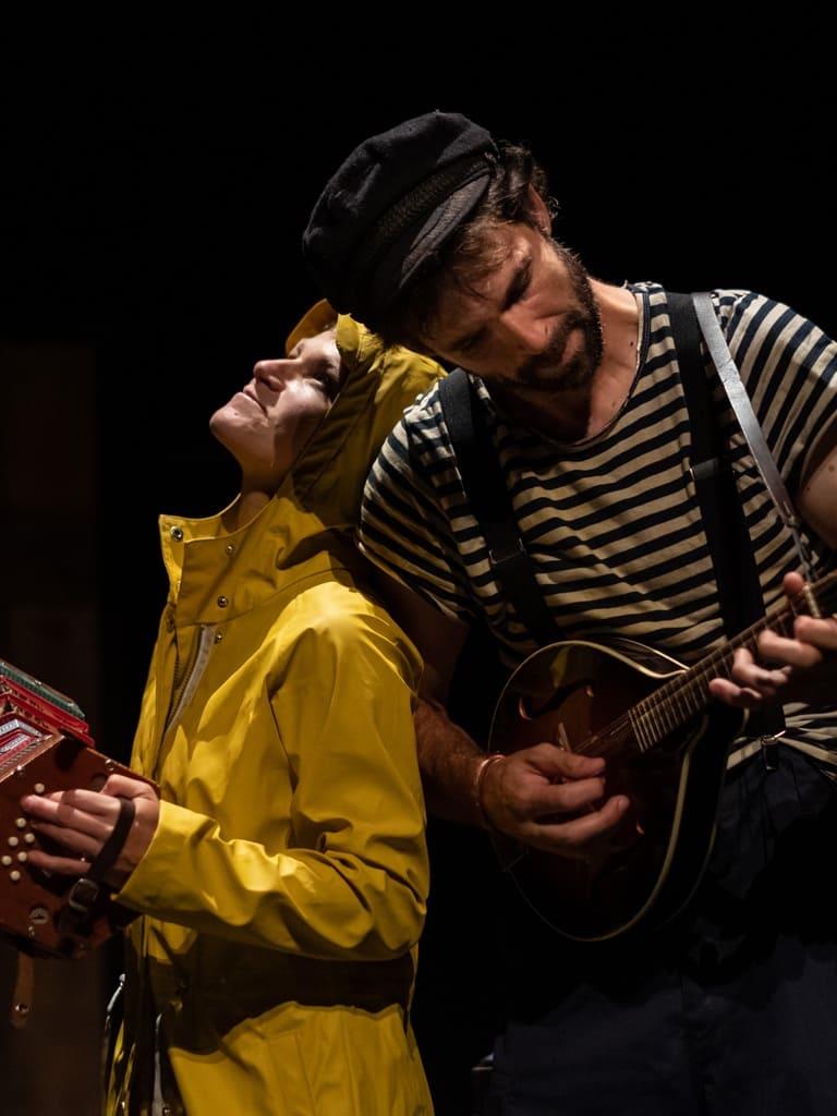 Bouteilles à la mer Cie La Mule Cirque