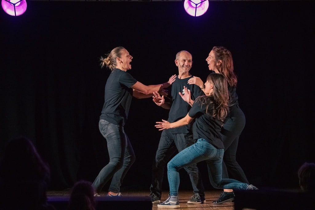 Circus Impro Spectacle d'improvisation par la compagnie Solycate