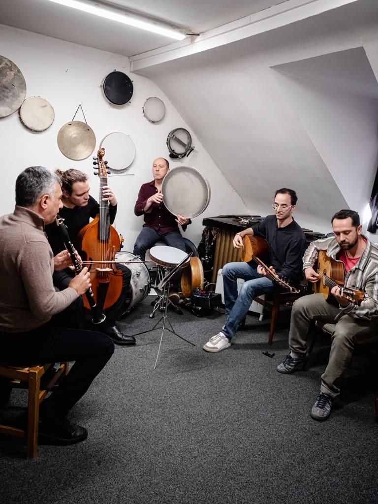 Concert Les Oiseaux et la Terre Barish Ayhan et les itinérants