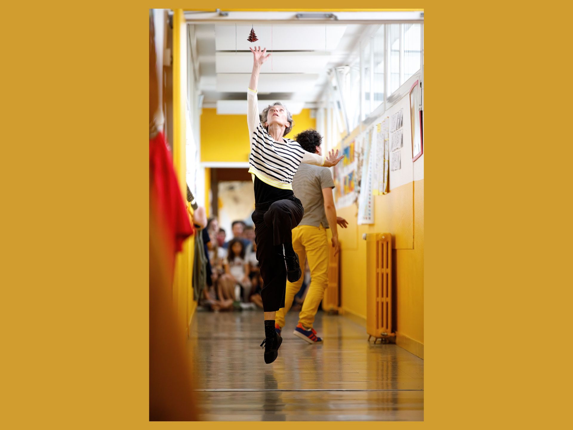 Danse jeune public A l'envers de l'endroit Jeanne Simone