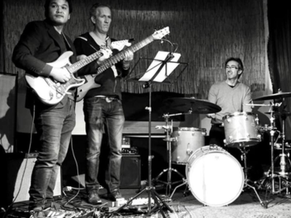 DAVID VILAYLECK TRIO