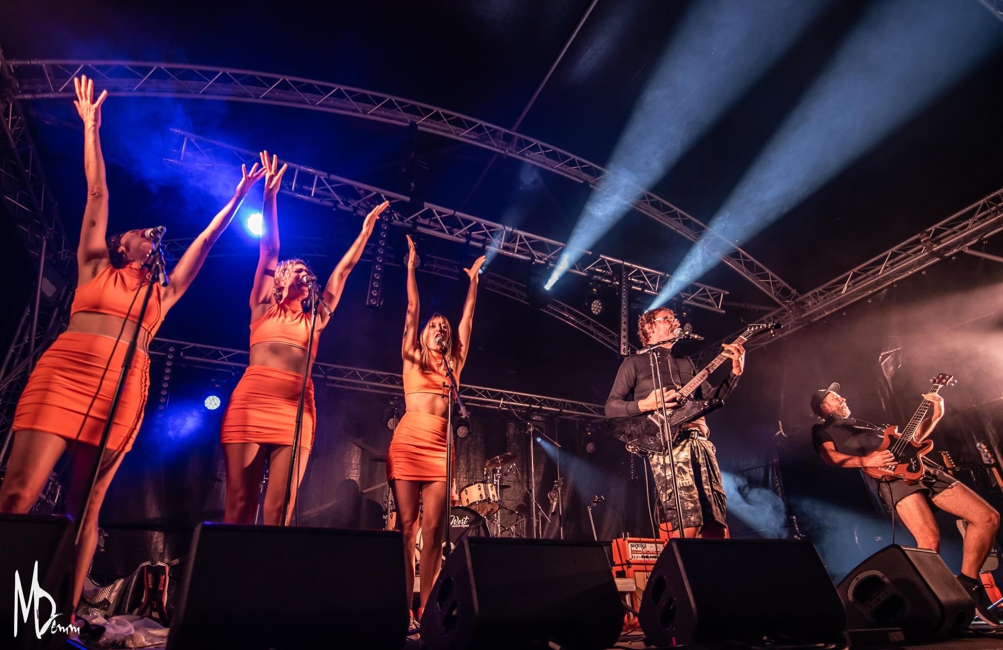 DIDIER SUPER ET SON GROUPE DISCOUNT