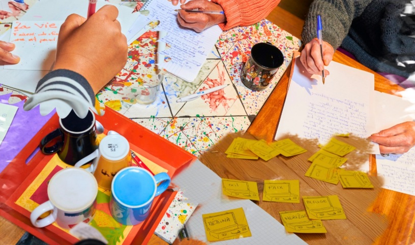 LABORATOIRE D'ÉCRITURE CRÉATIVE