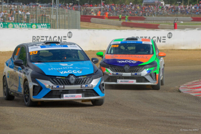 Kelig GOUESBET 1er en catégorie JUNIORS sur la RENAULT Clio V RX numéro 217 au Rallycross de Lohéac le 31 Aout 2025