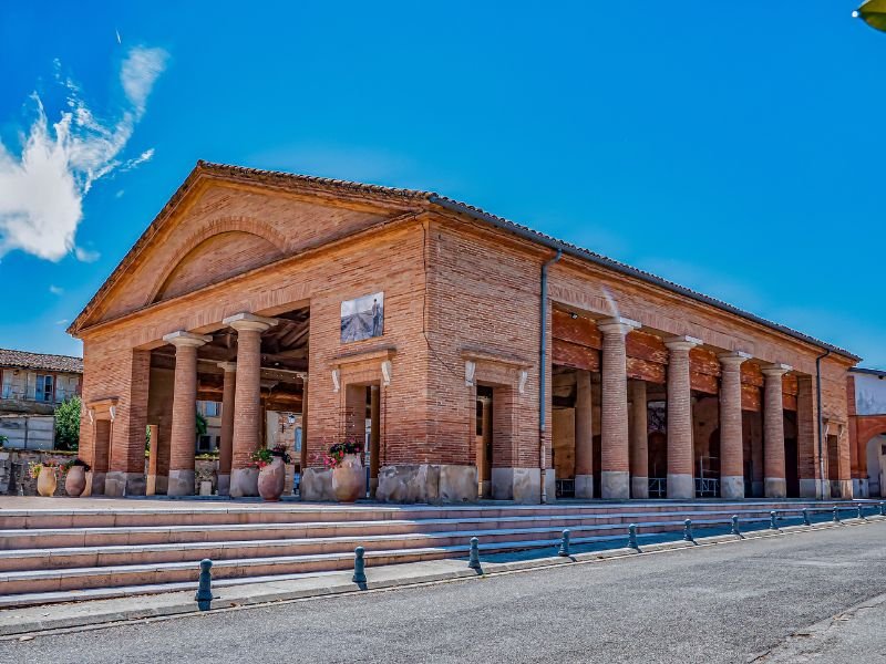 MARCHÉ DE PRODUCTEURS LOCAUX