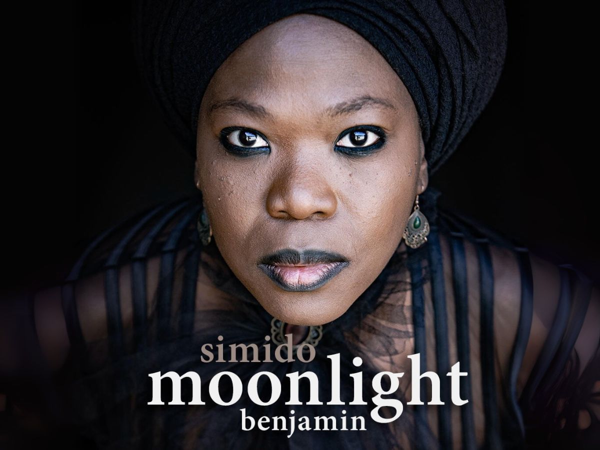 MOONLIGHT BENJAMIN