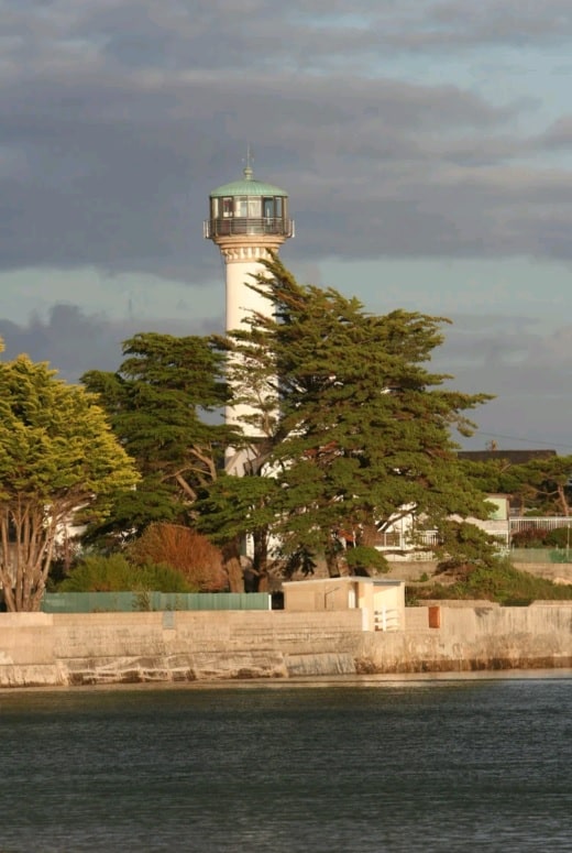phare de Kerbel