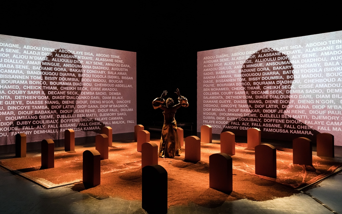 Spectacle « Chasselay et autres massacres » Théâtre Public de Montreuil  Montreuil