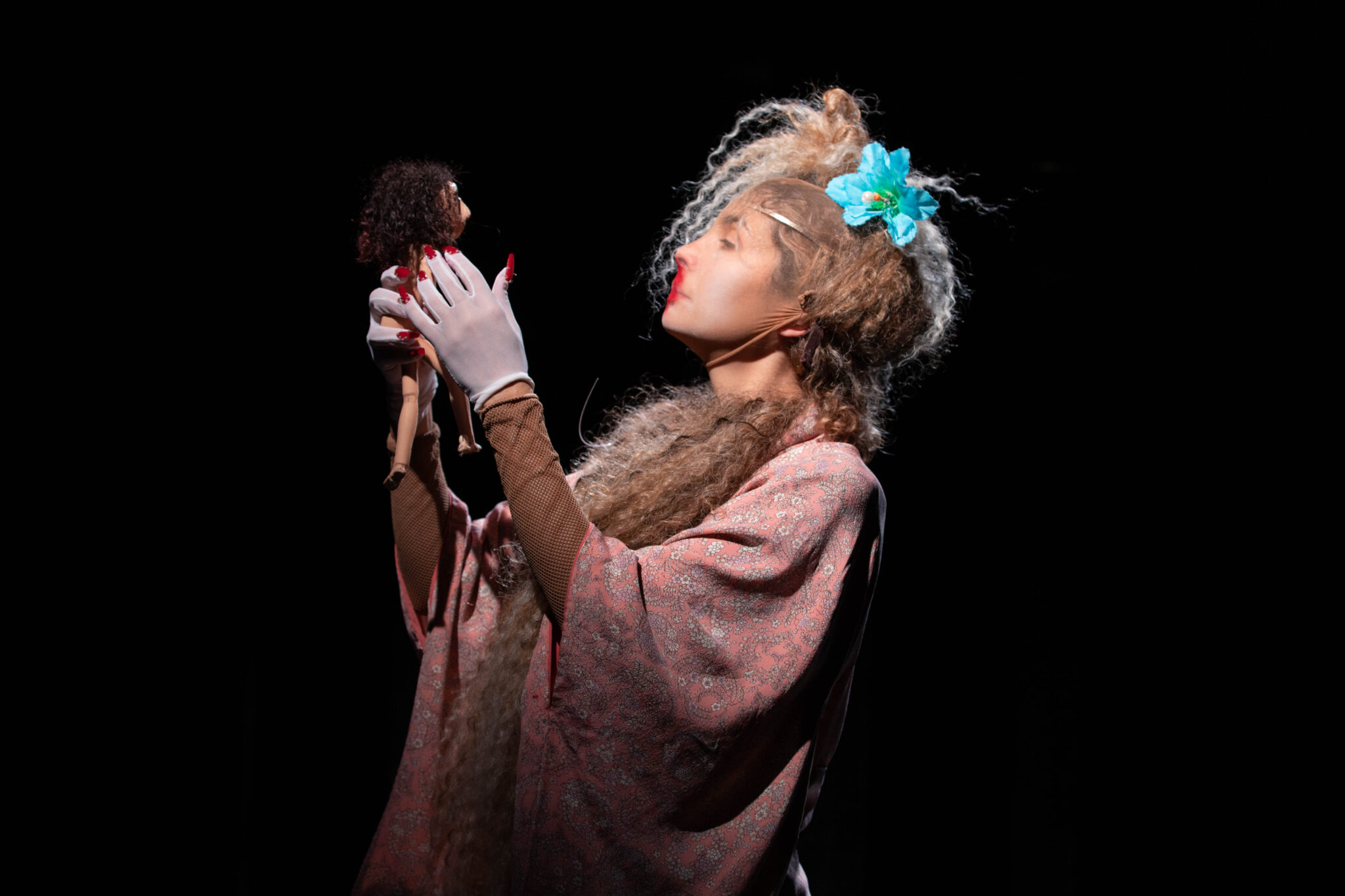 Théâtre Il n'y a pas de ajar