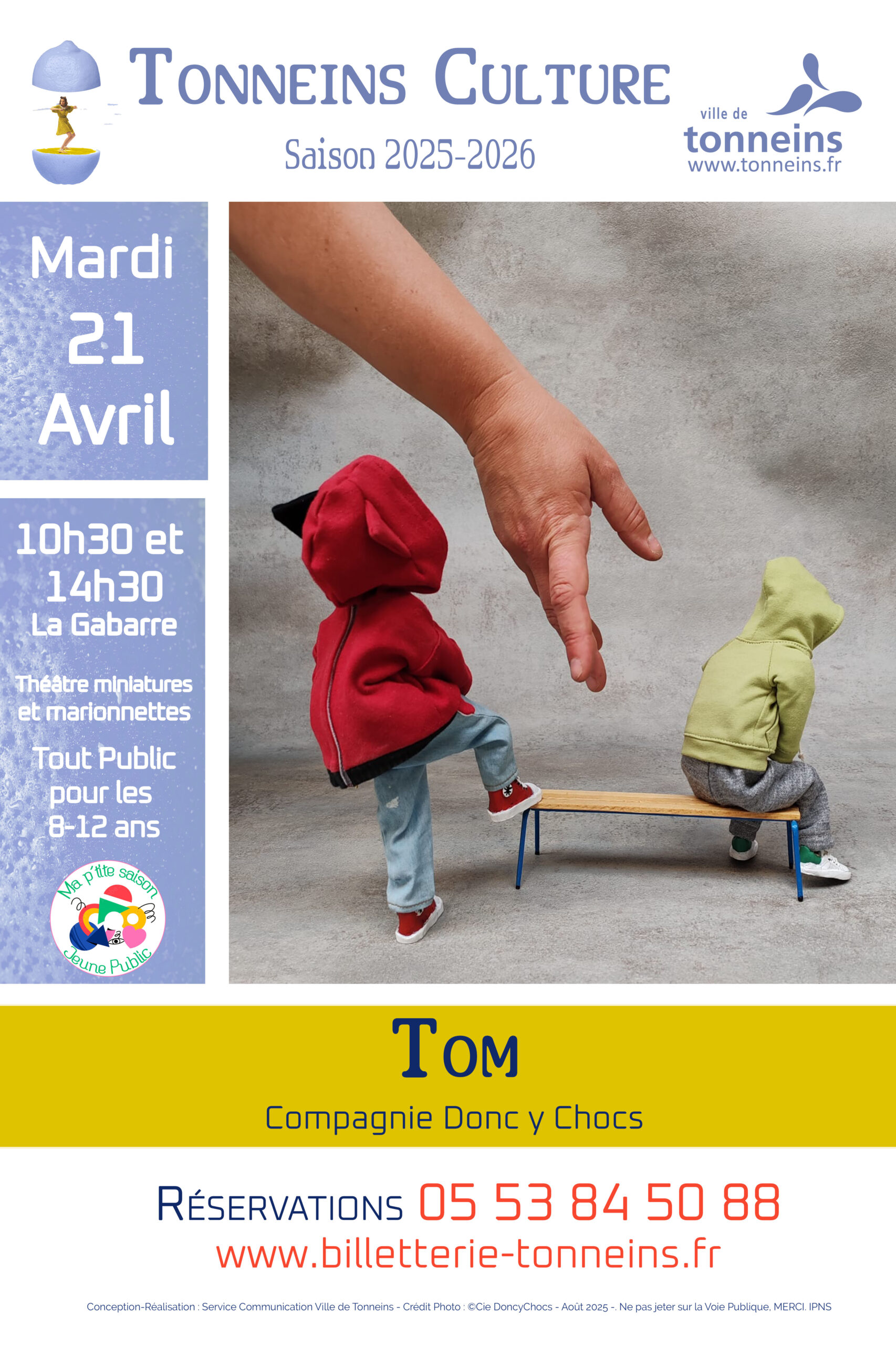 Théâtre miniatures et marionnettes "Tom"