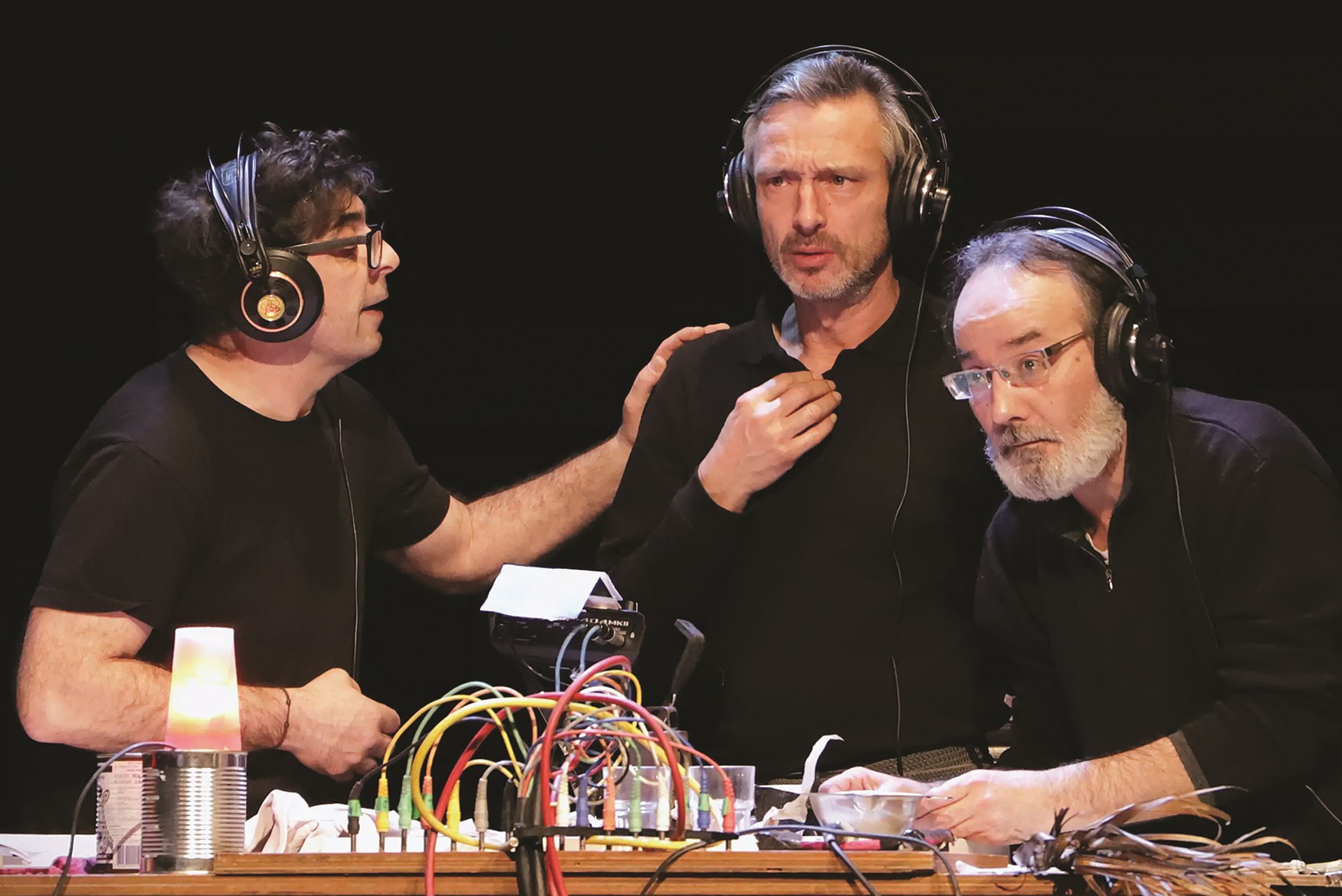 Théâtre Presque égal à