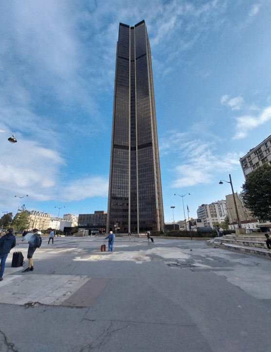 .Tour Montparnasse