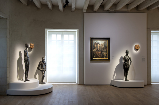 2.FONTEVRAUD, LE MUSÉE D’ART MODERNE-PHOTO MARC DOMAGE abbaye fontevraud