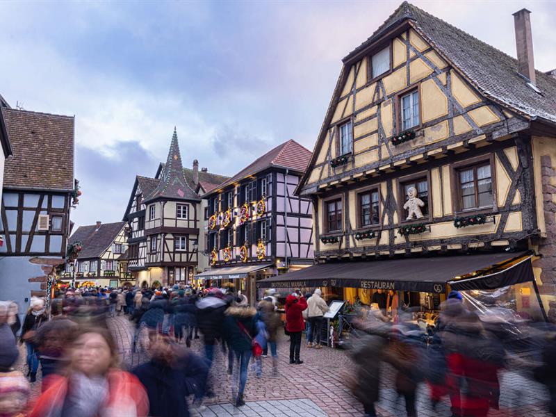 Concert déambulatoire de Noël Chœurs de Noël de Besançon et de St-Omer