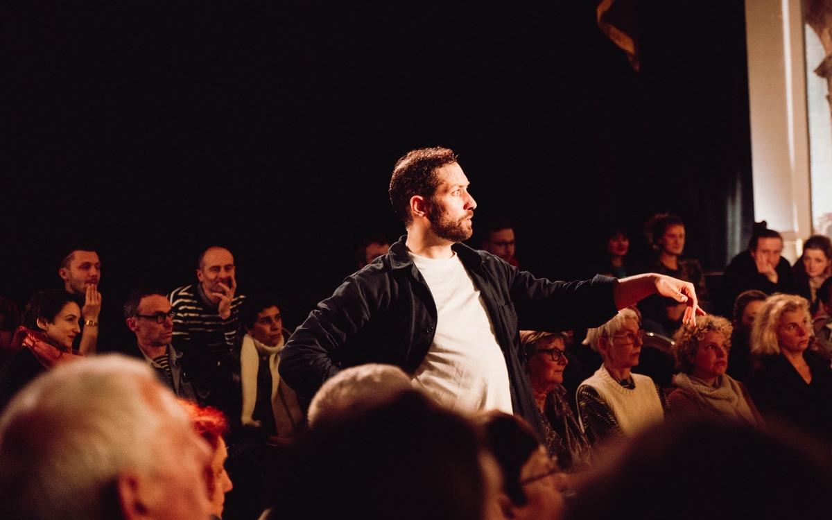 L'Abolition des Privilèges COUR DU PAVILLON VENDOME CLICHY