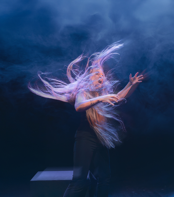 Née le 8 mars 1977 Espace culturel du Bois Fleuri Lormont