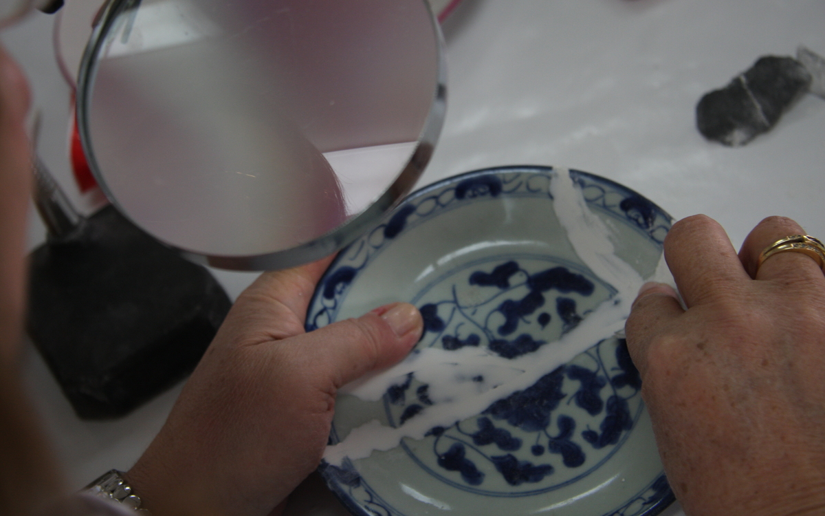 STAGE RESTAURATION DE CERAMIQUE - Initiation Atelier Reuilly  Paris