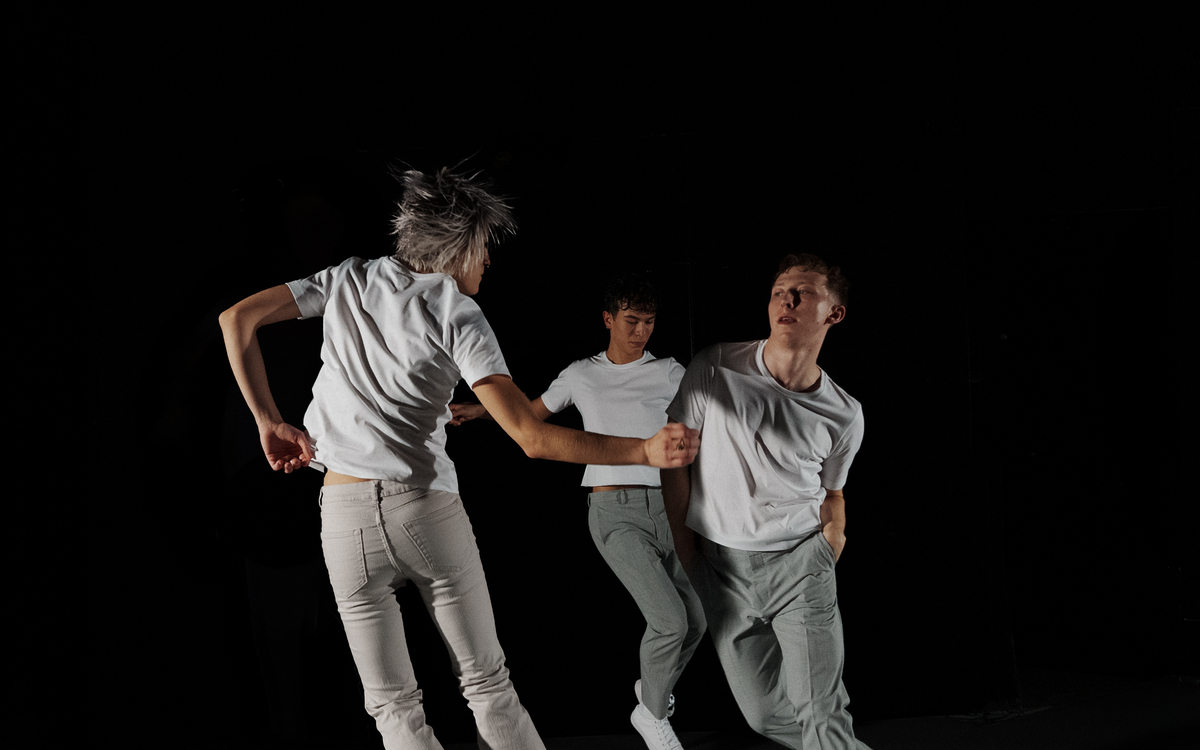 Ballet de l’Opéra de Lyon - WE NEED SILENCE / Untitled 1 Le CENTQUATRE-PARIS (104) Paris