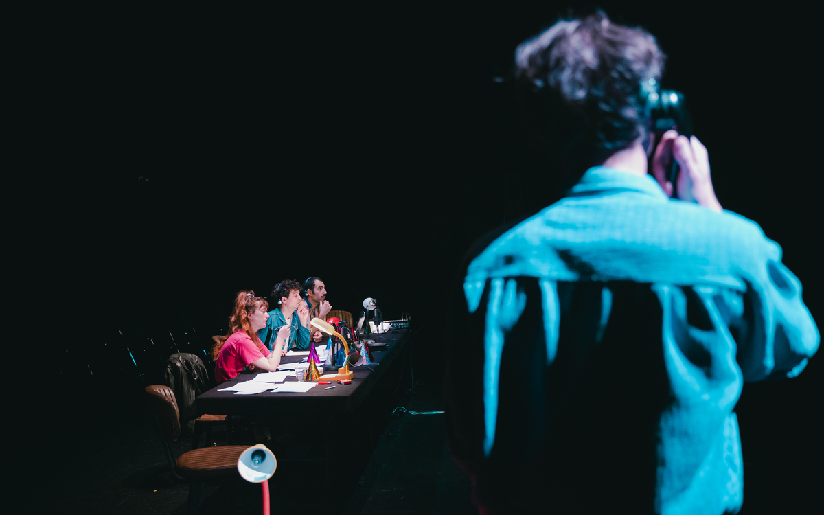Ce soir j’ai de la fièvre et toi tu meurs de froid Le CENTQUATRE-PARIS (104) Paris
