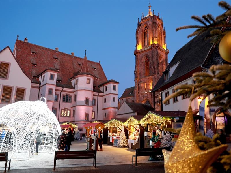 Déambulation l'avion postal du Père-Noël