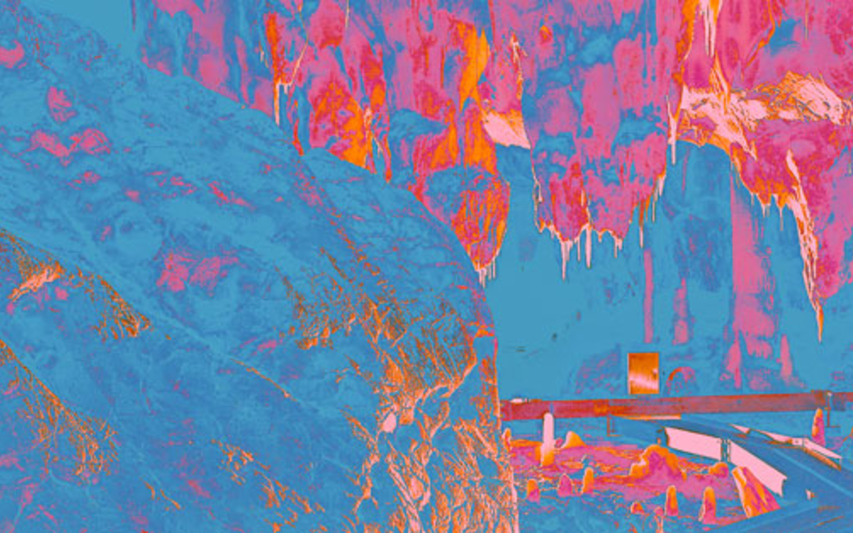 Présentation de l'ouvrage « Atlas de la grotte Chauvet-Pont d'Arc » Fondation Maison des Sciences de l'Homme (FMSH) Paris