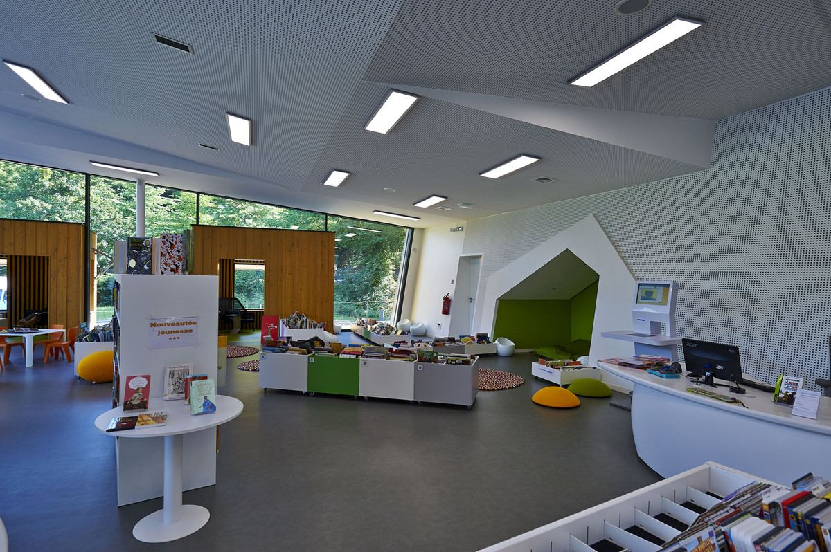 RÉVEIL MUSICAL POUR LES PITCHOUNS