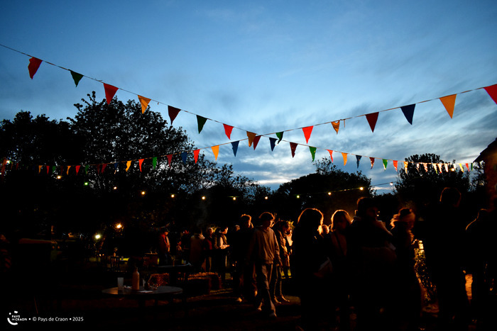 Soirée Tout un foin ! Ferme des Loges à Cosmes Cosmes
