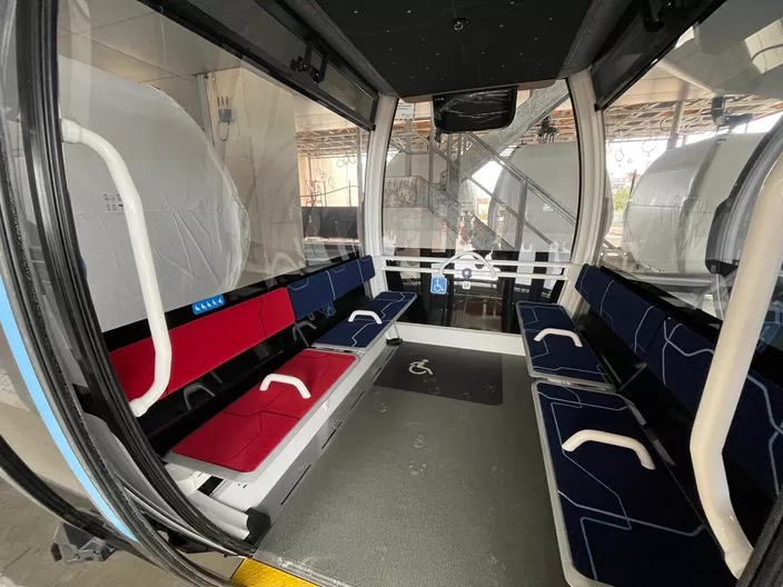 cabines du téléphérique C1