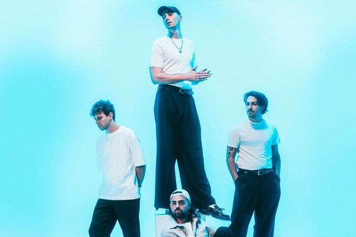 COLOURS IN THE STREET Le Rocher de Palmer Cenon