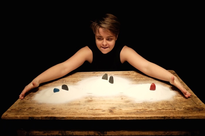 L'Univers a un goût de framboise Cresco Saint-Mandé