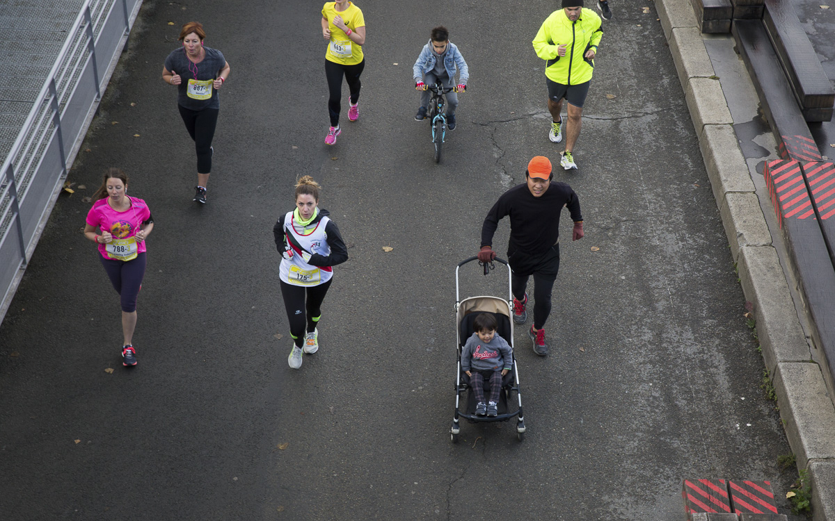 Les 10 km du neuf Départ de la course Paris