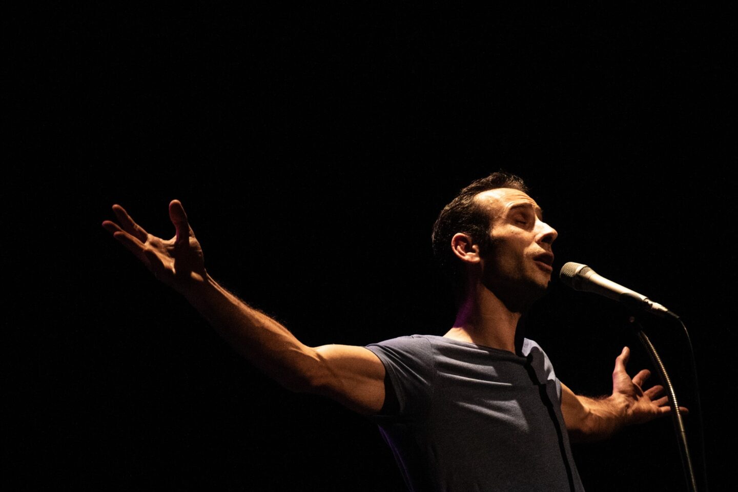 APÉRO-CONCERT EN PARTENARIAT AVEC LES RELÈVEMENTS POÉTIQUES