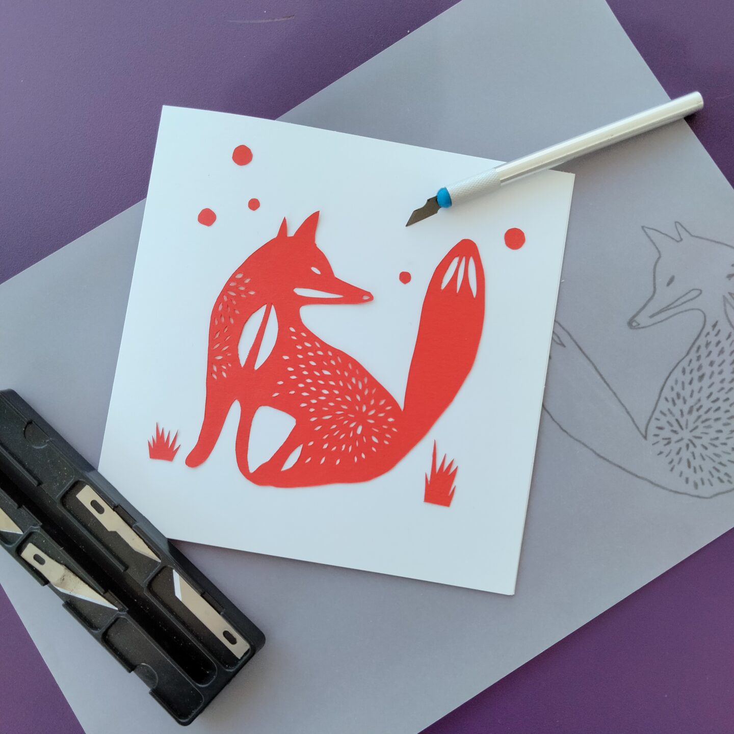 Atelier créatif Cartes découpées