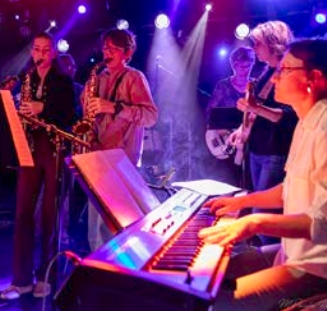 Concert Du rock en barre